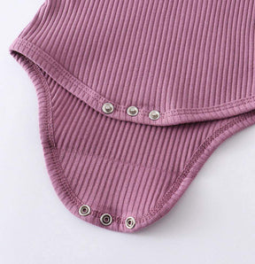Conjunto Floral Bebê Menina Body + Jardineira + Laço | 0-18 Meses