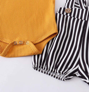 Conjunto Floral Bebê Menina Body + Jardineira + Laço | 0-18 Meses