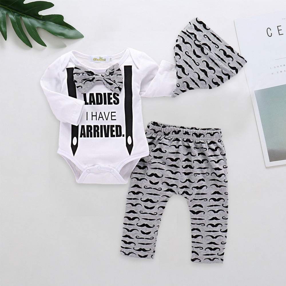 Conjunto Body Manga Longa + Calça + Gorro Bebê Menino Bigodinho "Garotas Cheguei!" | 0- 24 Meses
