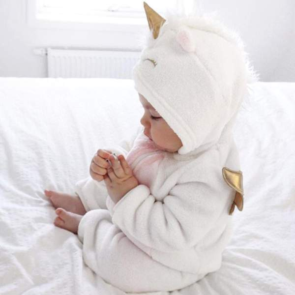Macacão Bebe Menina Unicórnio Plush com Asinhas Capuz | 0-18 Meses