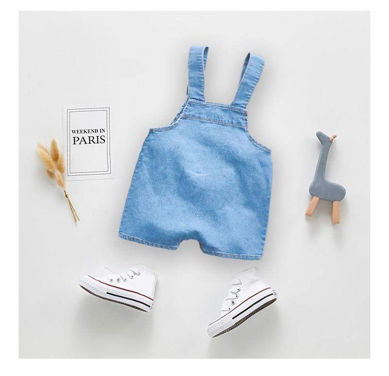 Macacão Jeans Claro Jardineira Bebê Menina/Menino Bichinhos | 6 Meses-3 Anos