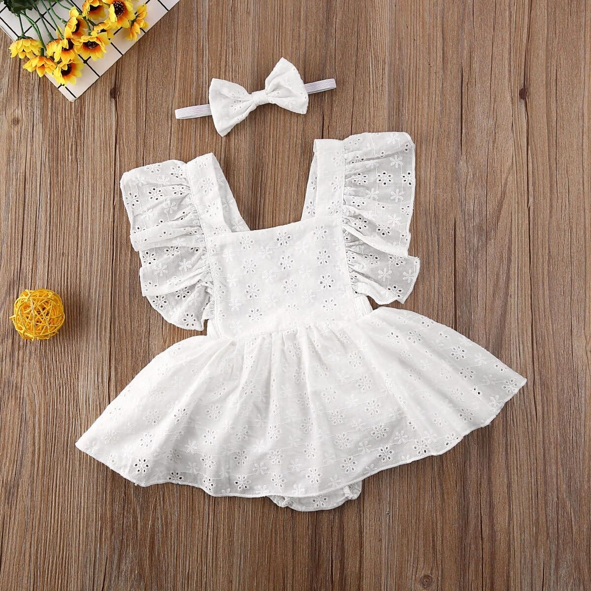 Macaquinho-Vestido de Renda Lese + Laço Bebê Menina | 6-24 Meses