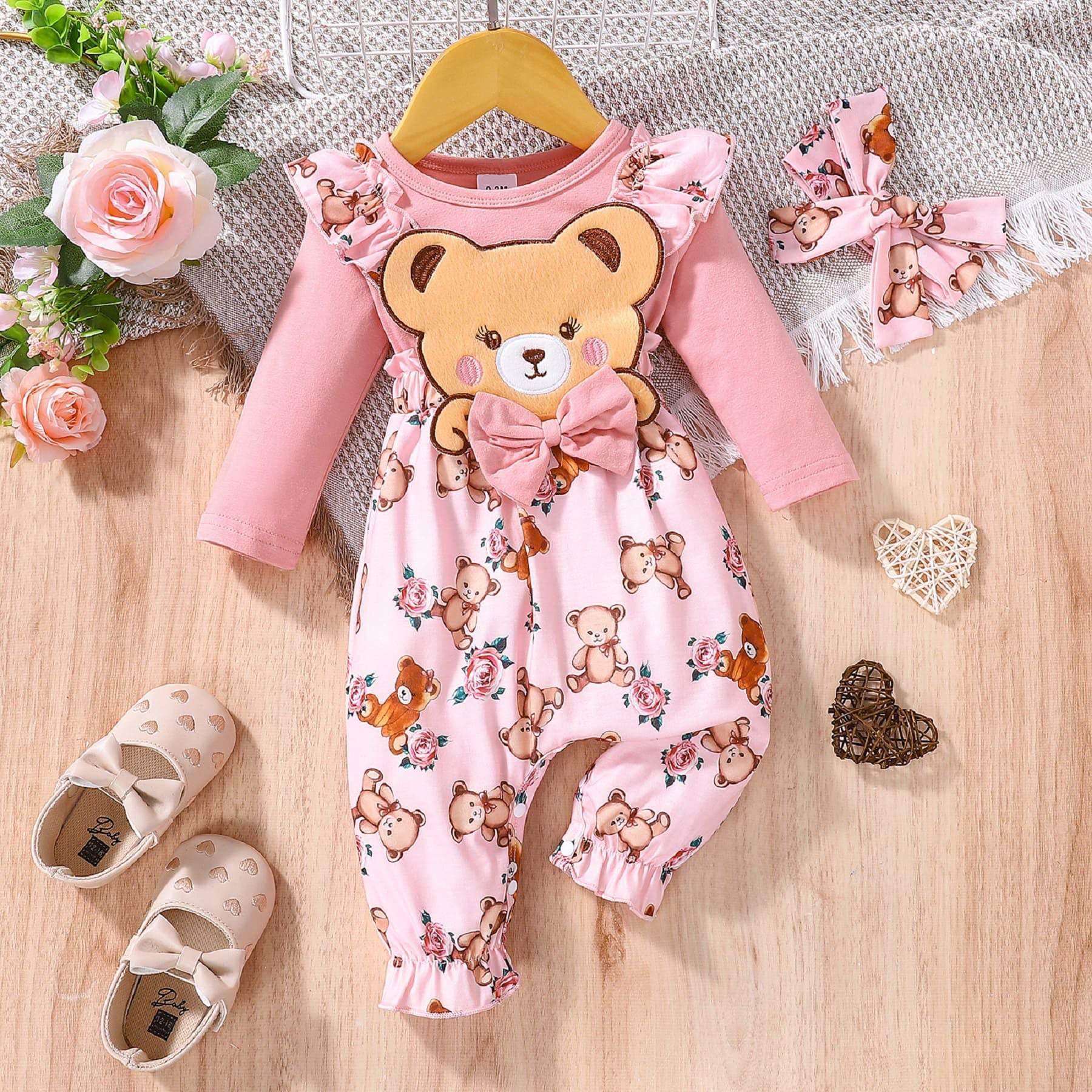 Macacão Rosa Ursinho 3D Babados Bebê Menina | 0-18 Meses